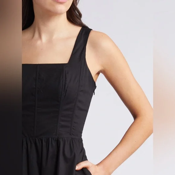 Chealsea28 Sleeveless Corset Bodice Dress - Picture 4 of 14